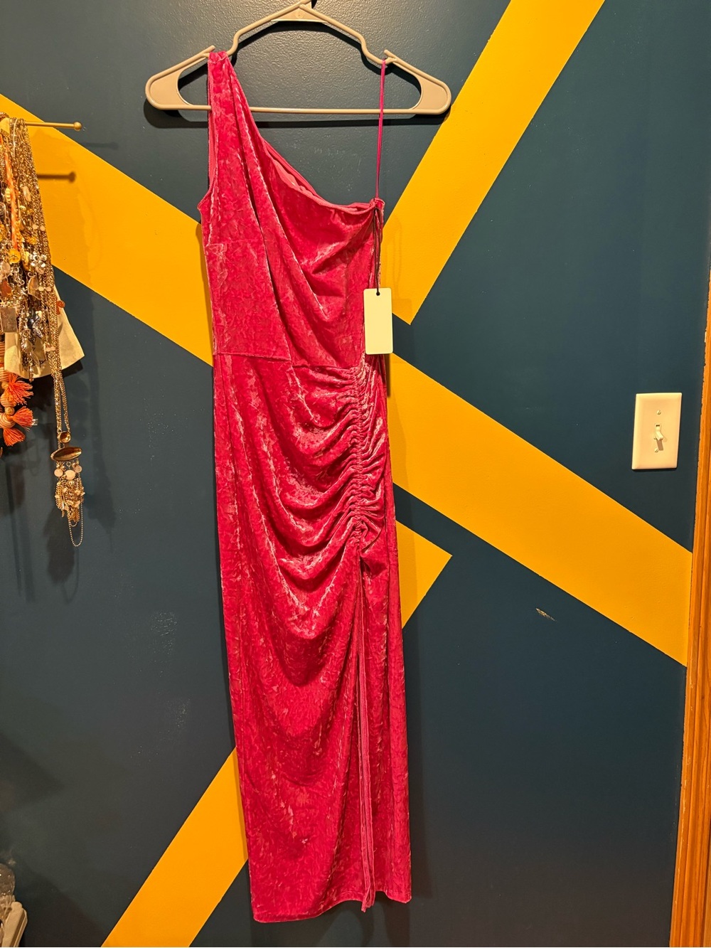 Saylor Hot Pink Crushed Velvet One Shoulder Midi Dress NWT